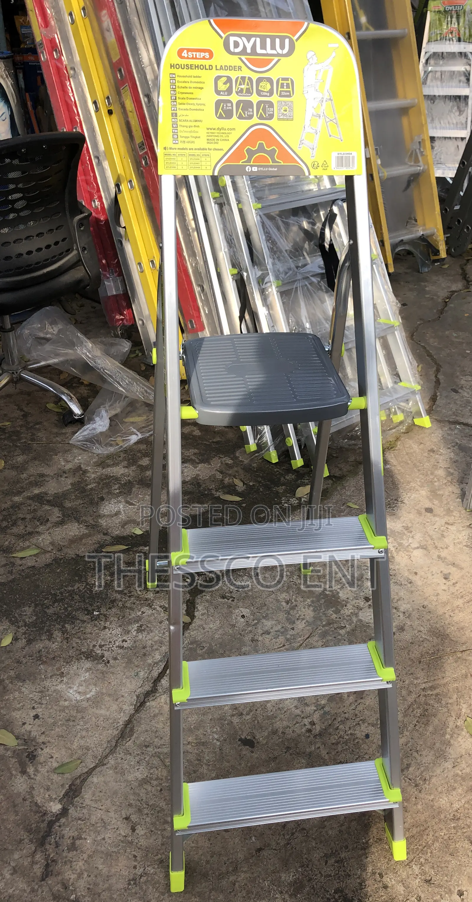 4 Steps Ladder Dyllu