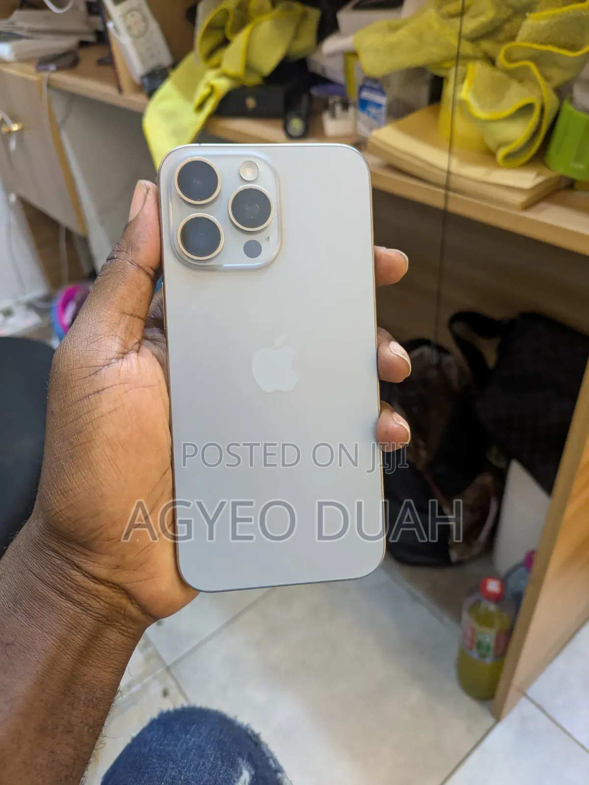 Apple iPhone 15 Pro Max 256 GB White