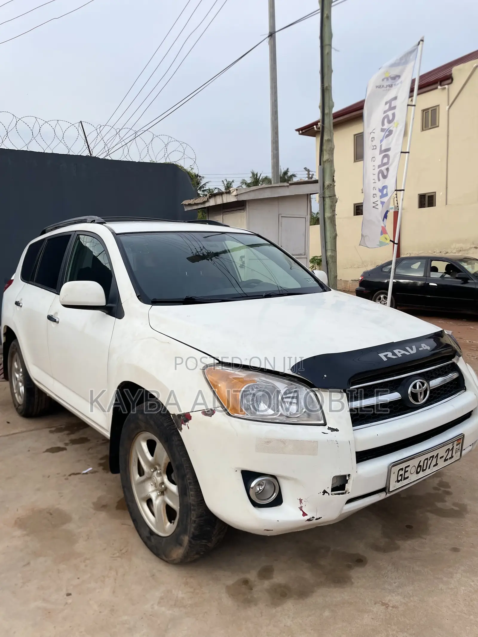 Toyota RAV4 2010 White