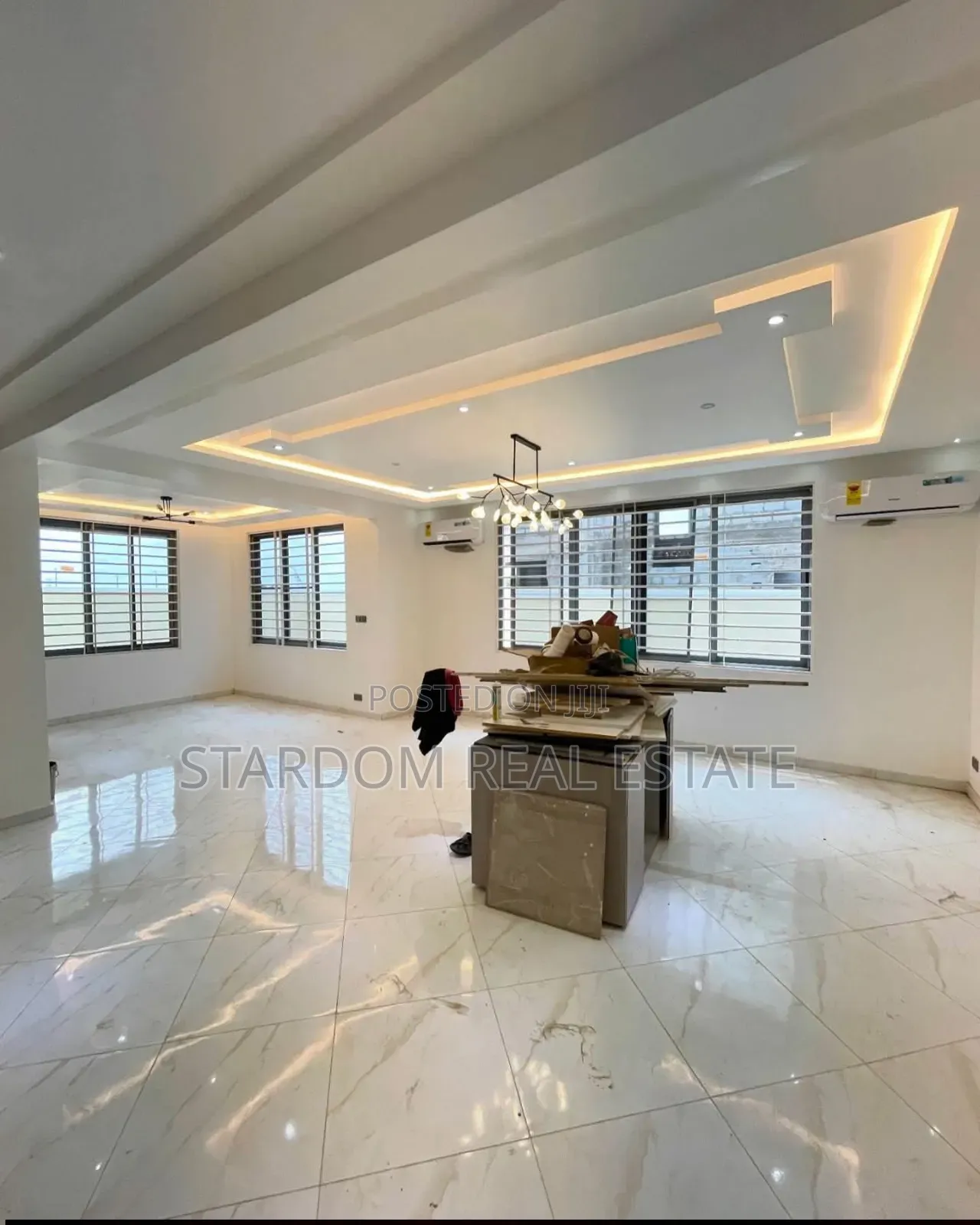 3bdrm Duplex in Borteyman, School Junction for rent