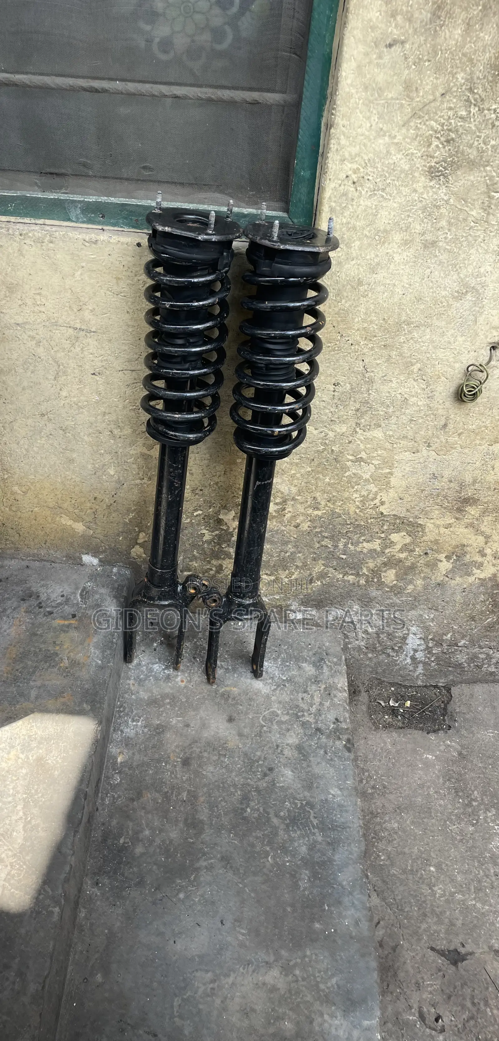 Mercedes Benz C Class Cla / Ml 2016 Front Shocks
