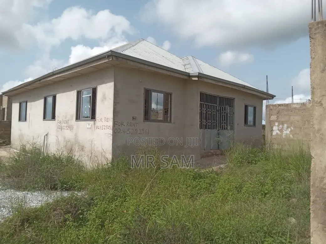 3bdrm House in Potsin Junction, Agona West Municipal for sale