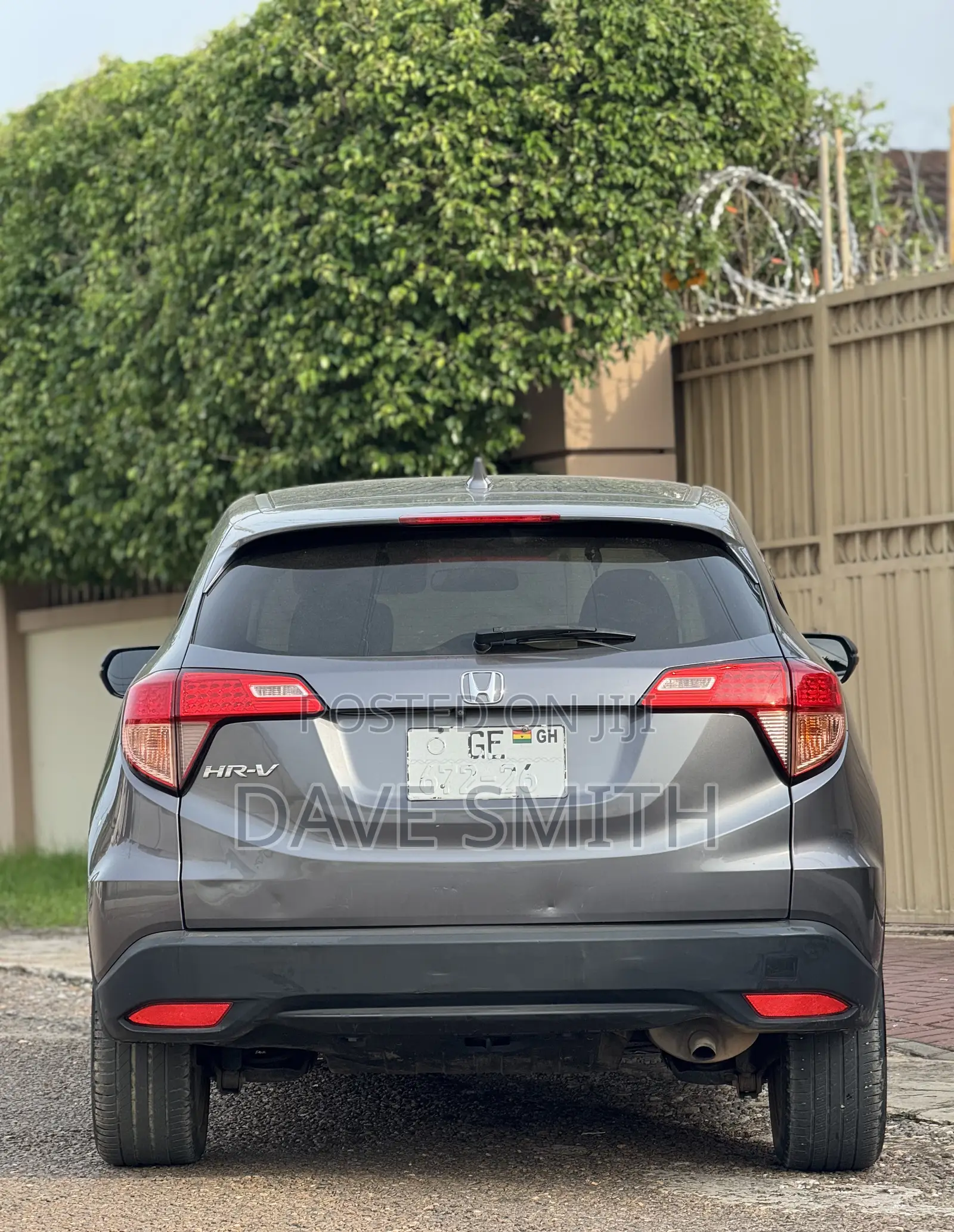 Honda HR-V 4dr SUV (1.5L 4cyl CVT) 2016 Gray