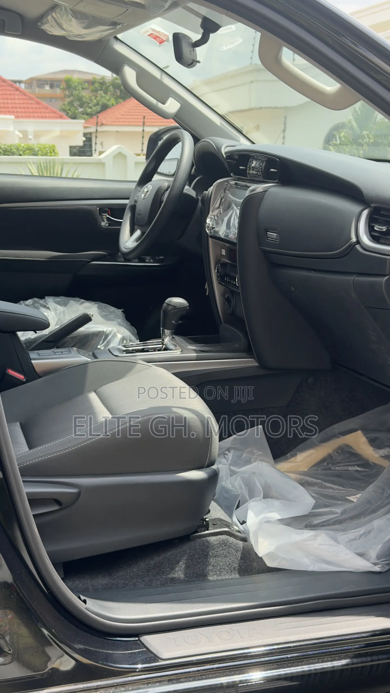 New Toyota Fortuner 2025 Black
