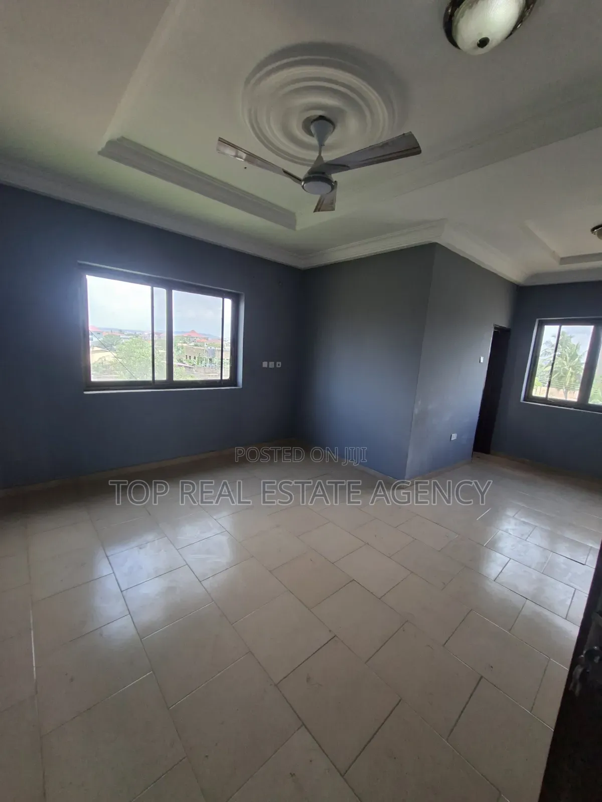 2bdrm Apartment in Golden Avenue, Ga East Municipal for rent
