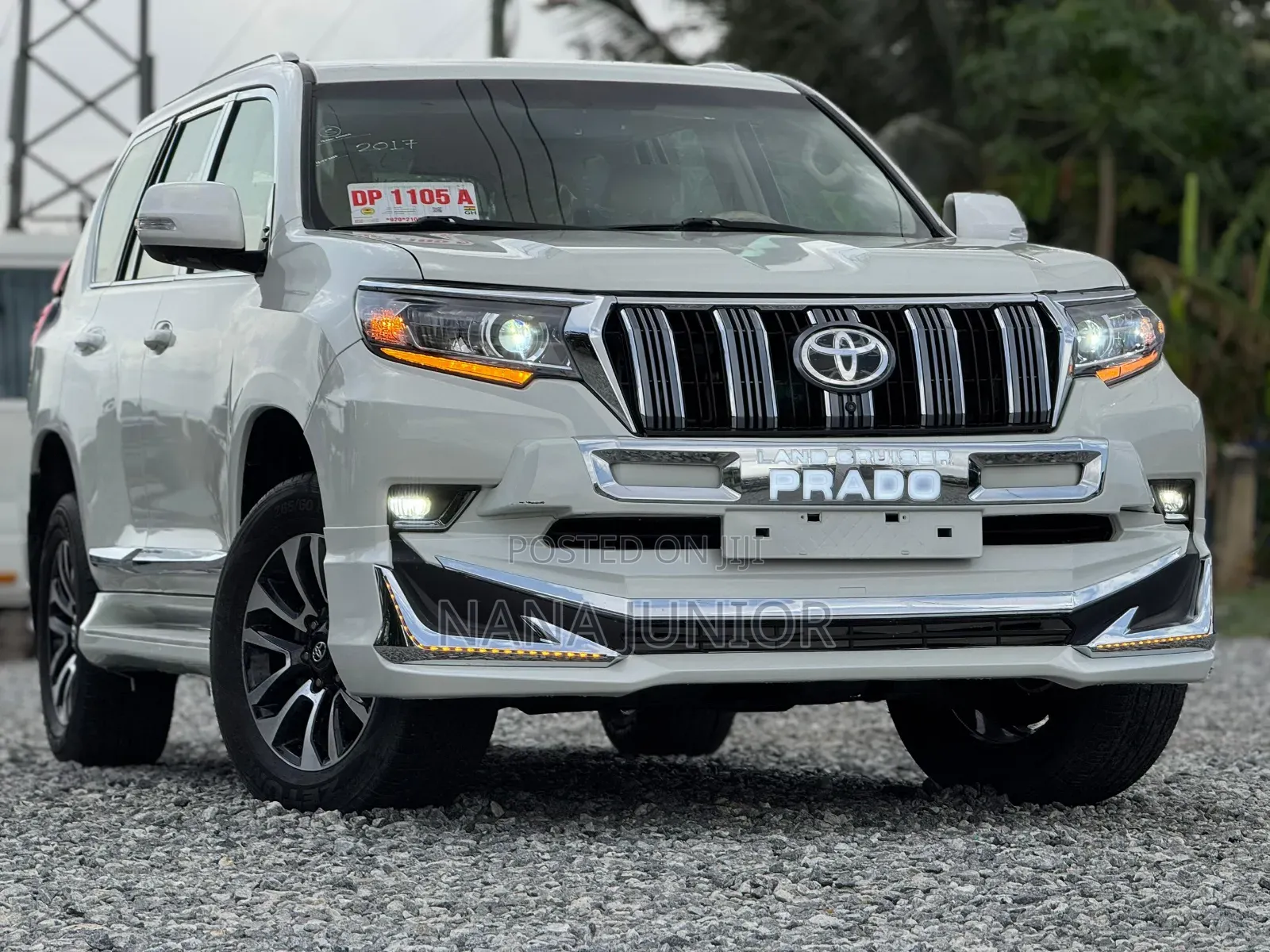 Toyota Land Cruiser Prado 2015 Off white