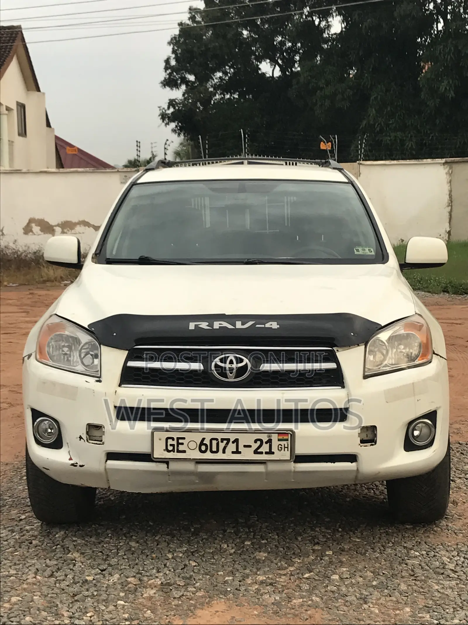 Toyota RAV4 2010 White