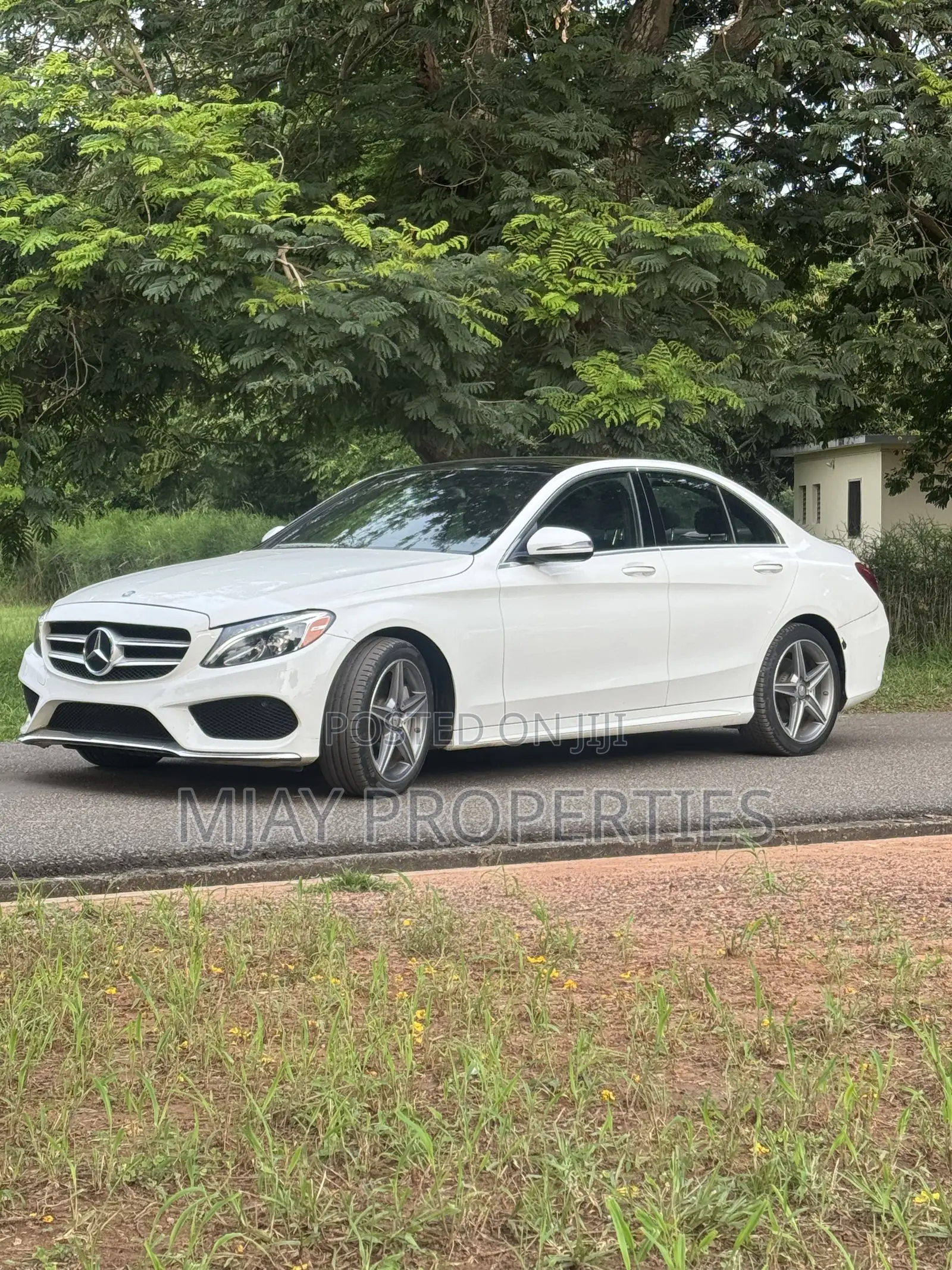 Mercedes-Benz C300 2016 White