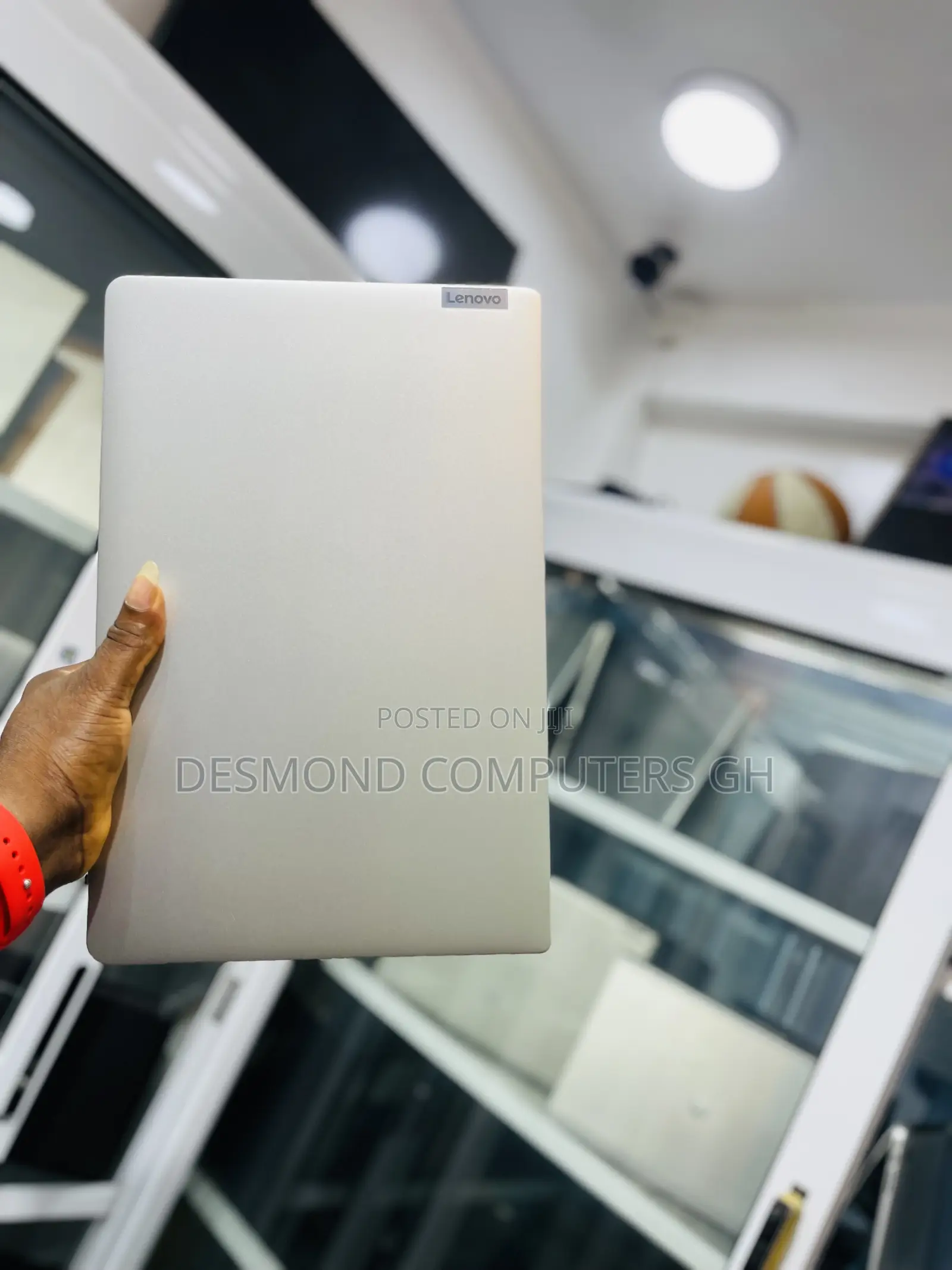 Laptop Lenovo IdeaPad 1 4GB Intel Celeron SSD 128GB