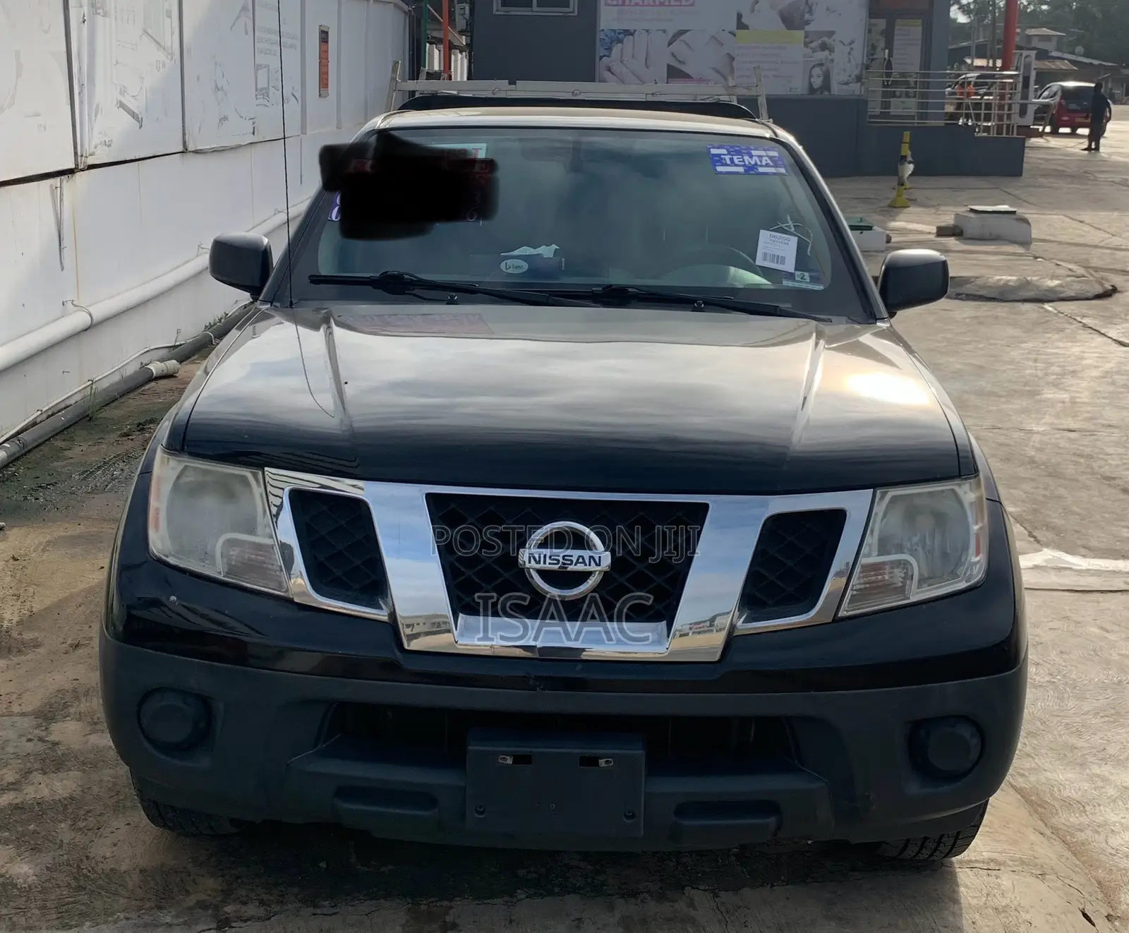 Nissan Frontier 2015 Black