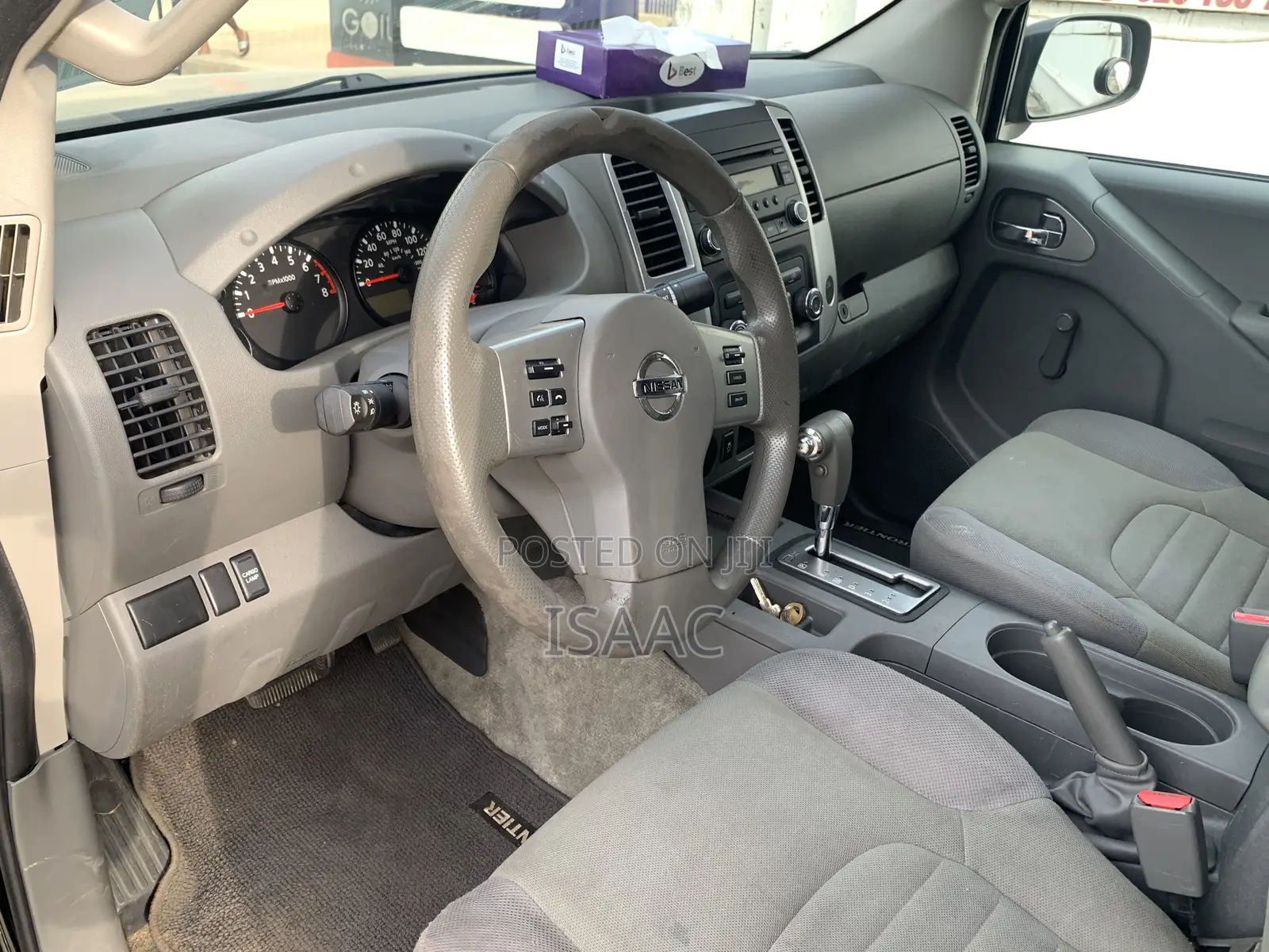 Nissan Frontier 2015 Black