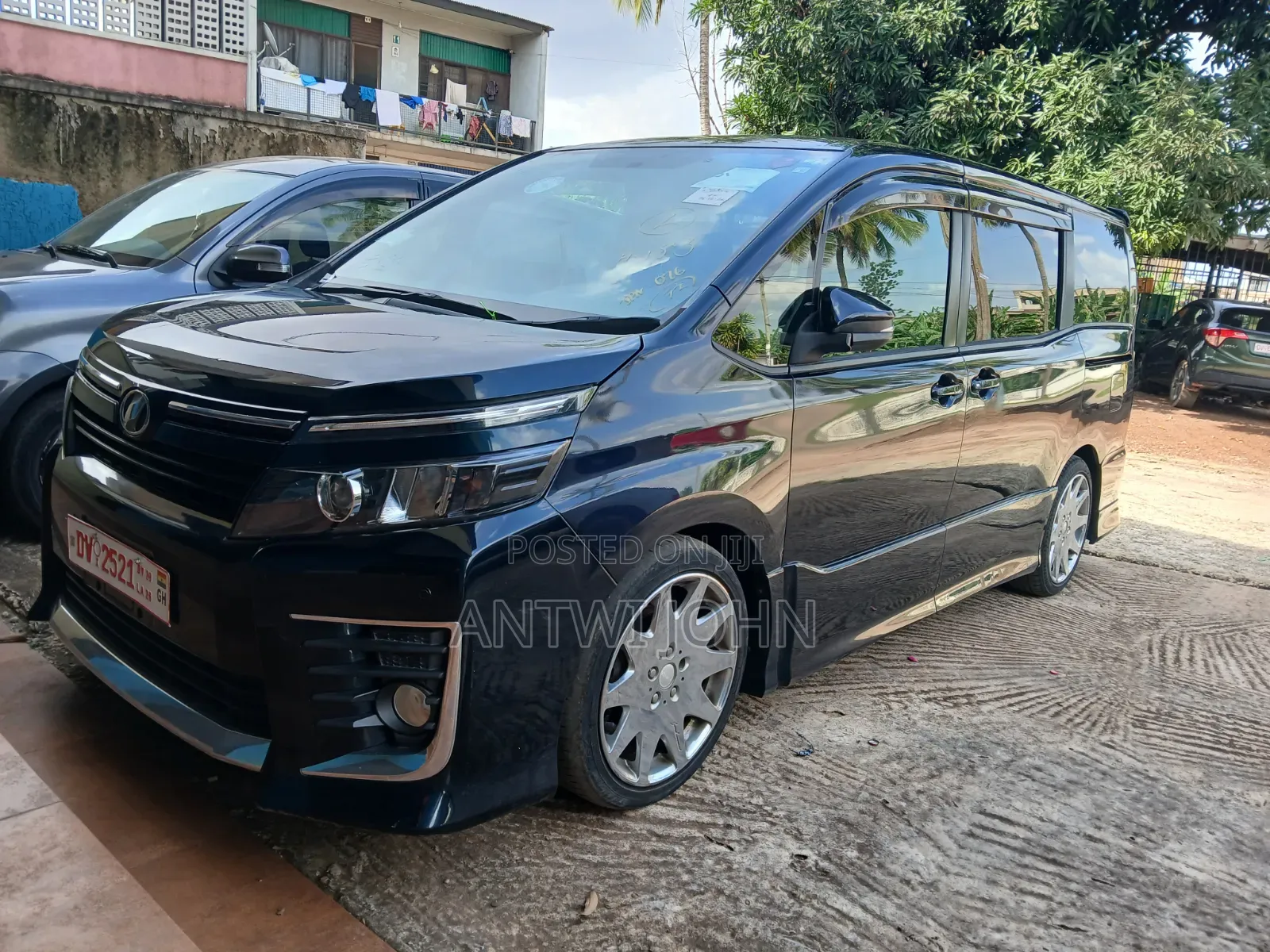 Toyota Voxy SV Premium 2014 Blue