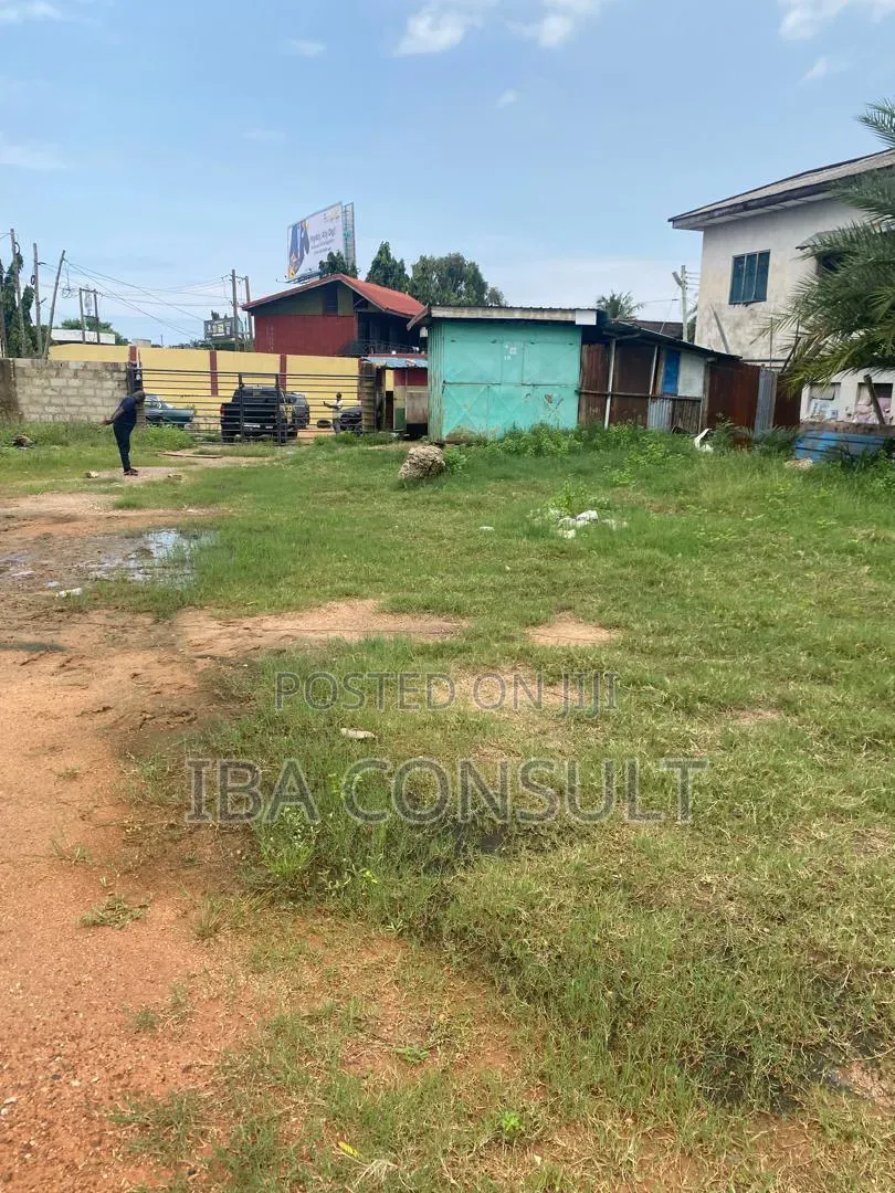 6 Plots for Sale at Circle Paloma