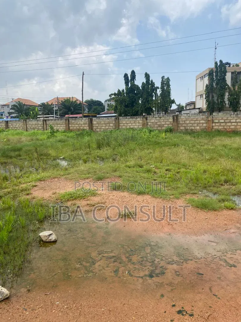 6 Plots for Sale at Circle Paloma