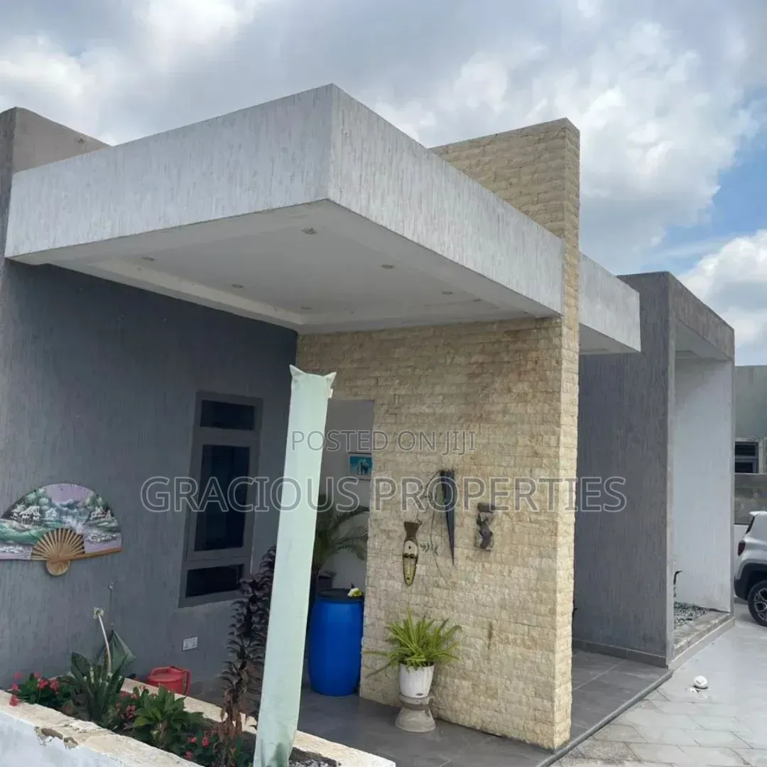 Furnished 3bdrm House in Gracious Properties, A&C Mall Area for rent