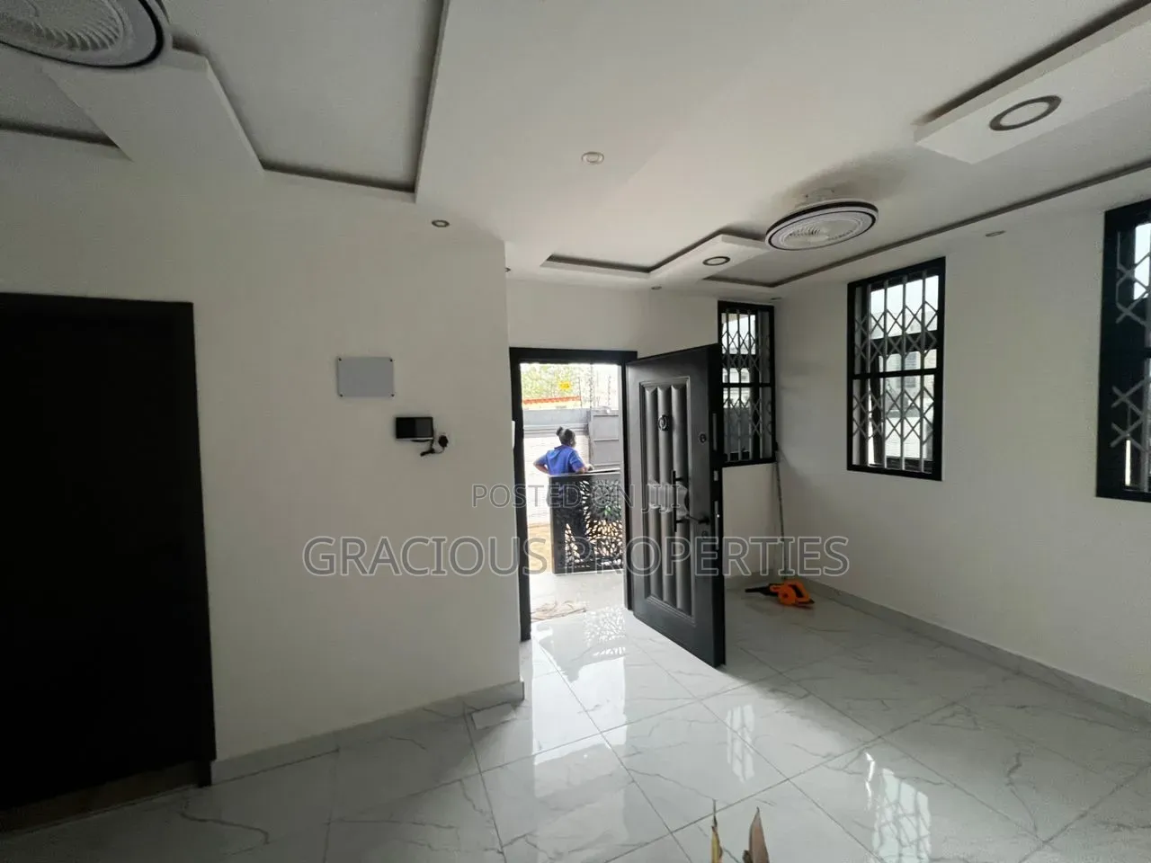 2bdrm House in Gracious Properties, Baatsona Total for rent