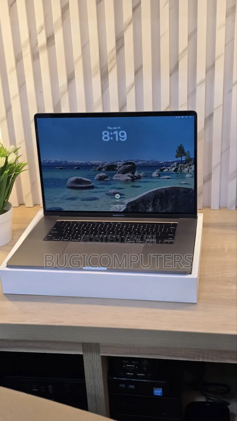 Laptop Apple MacBook Pro 2019 32GB Intel Core i9 SSD 1T