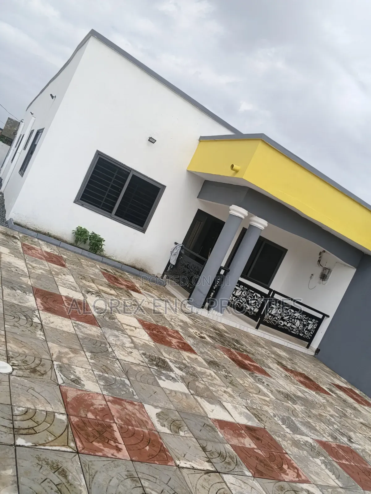 4bdrm House in Adenta Amrahia, Frafraha for rent