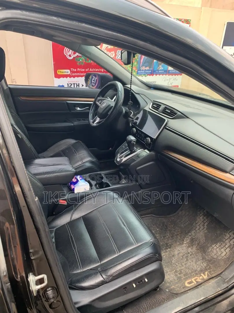 Honda CR-V Touring 4dr SUV (1.5L 4cyl CVT) 2017 Black