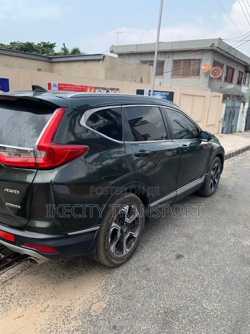 Honda CR-V Touring 4dr SUV (1.5L 4cyl CVT) 2017 Black