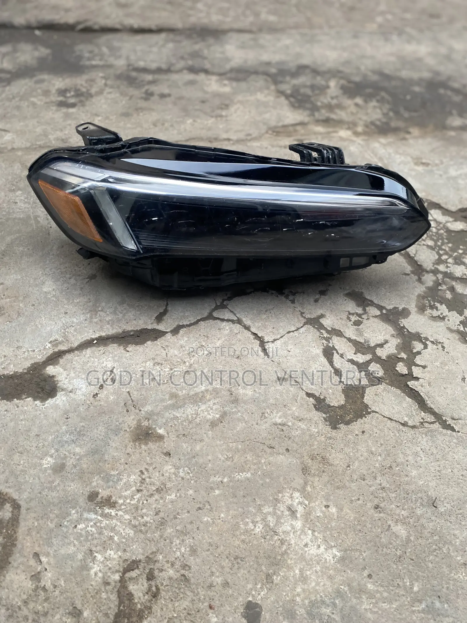 Honda Civic 2022 Headlight Pair