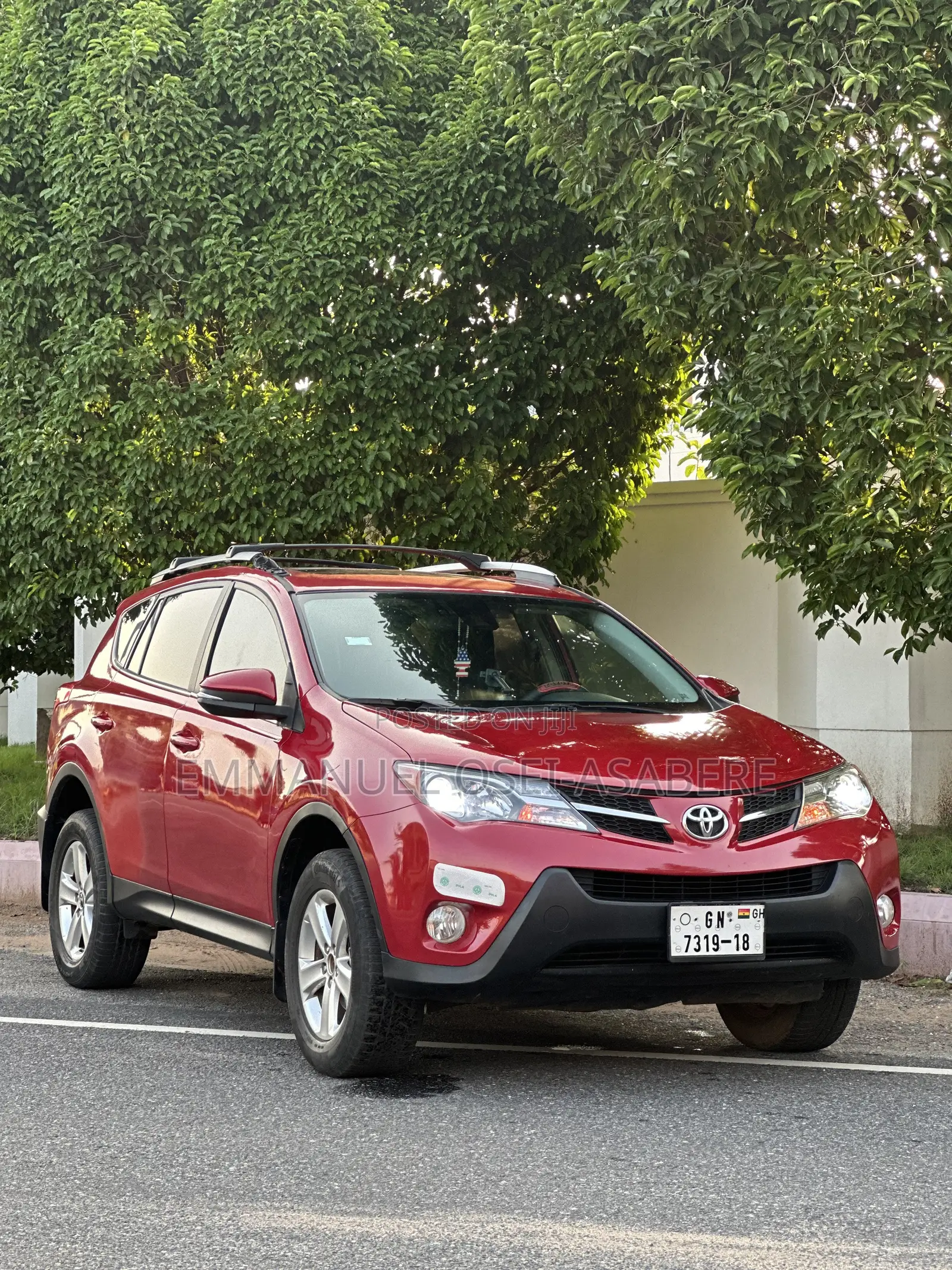 Toyota RAV4 XLE 4dr SUV (2.5L 4cyl 6A) 2015 Red
