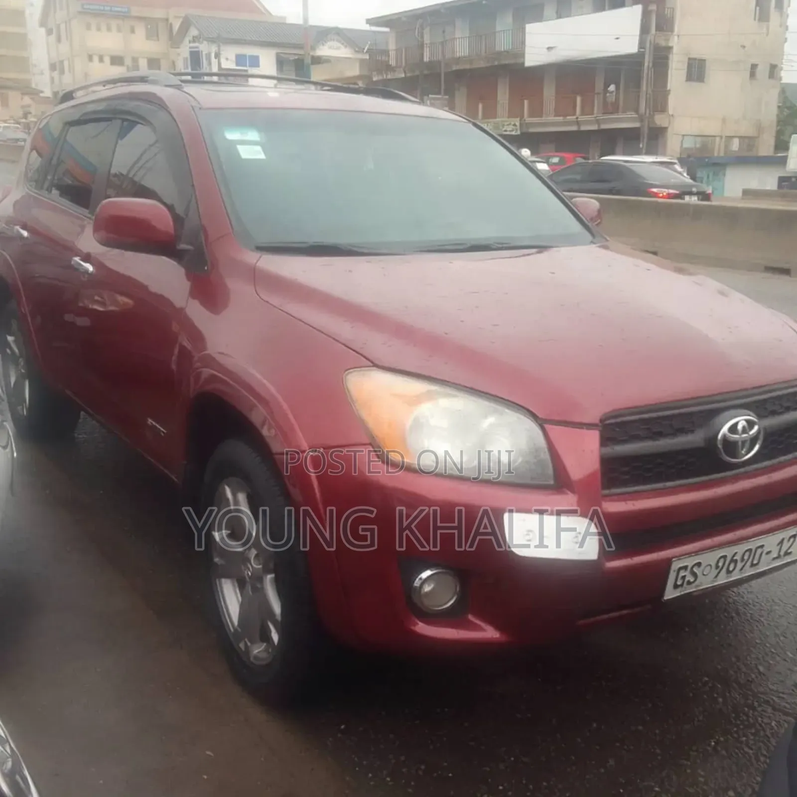 Toyota RAV4 2012 Red
