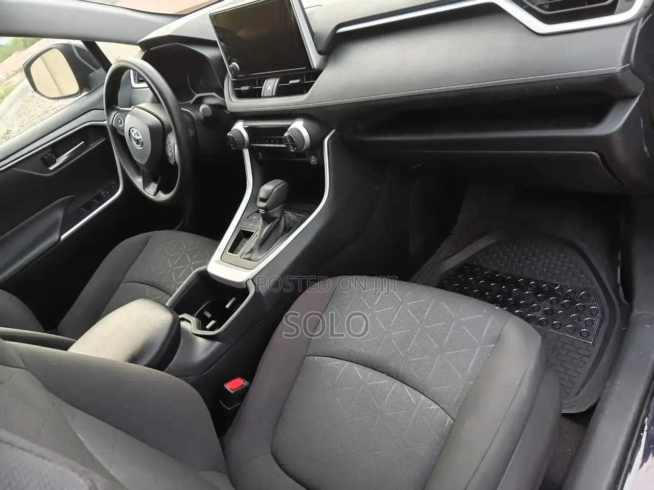 Toyota RAV4 XLE AWD 2024 Blue