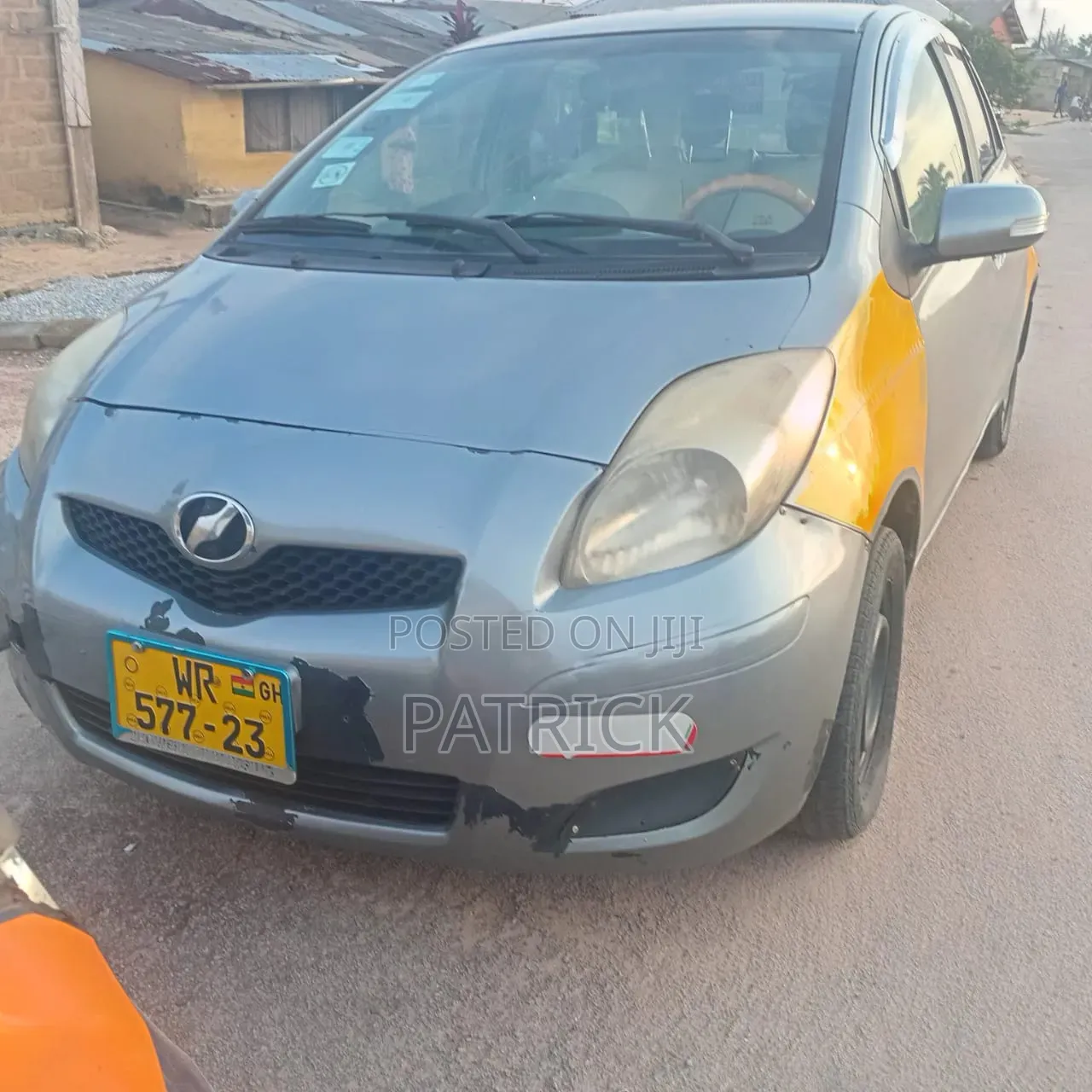 Toyota Vitz 2010 Gray