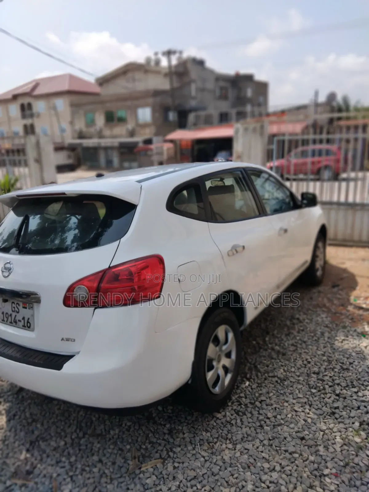 Nissan Rogue 2013 White