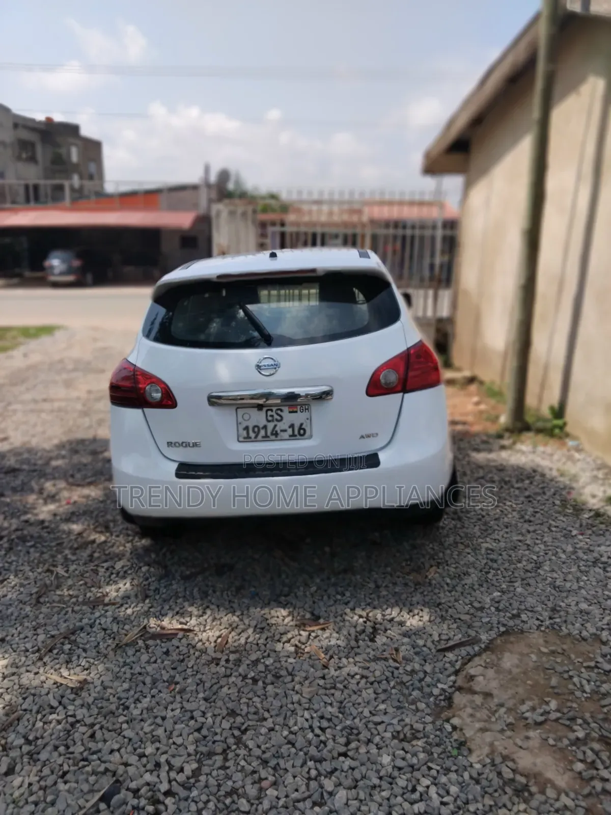 Nissan Rogue 2013 White