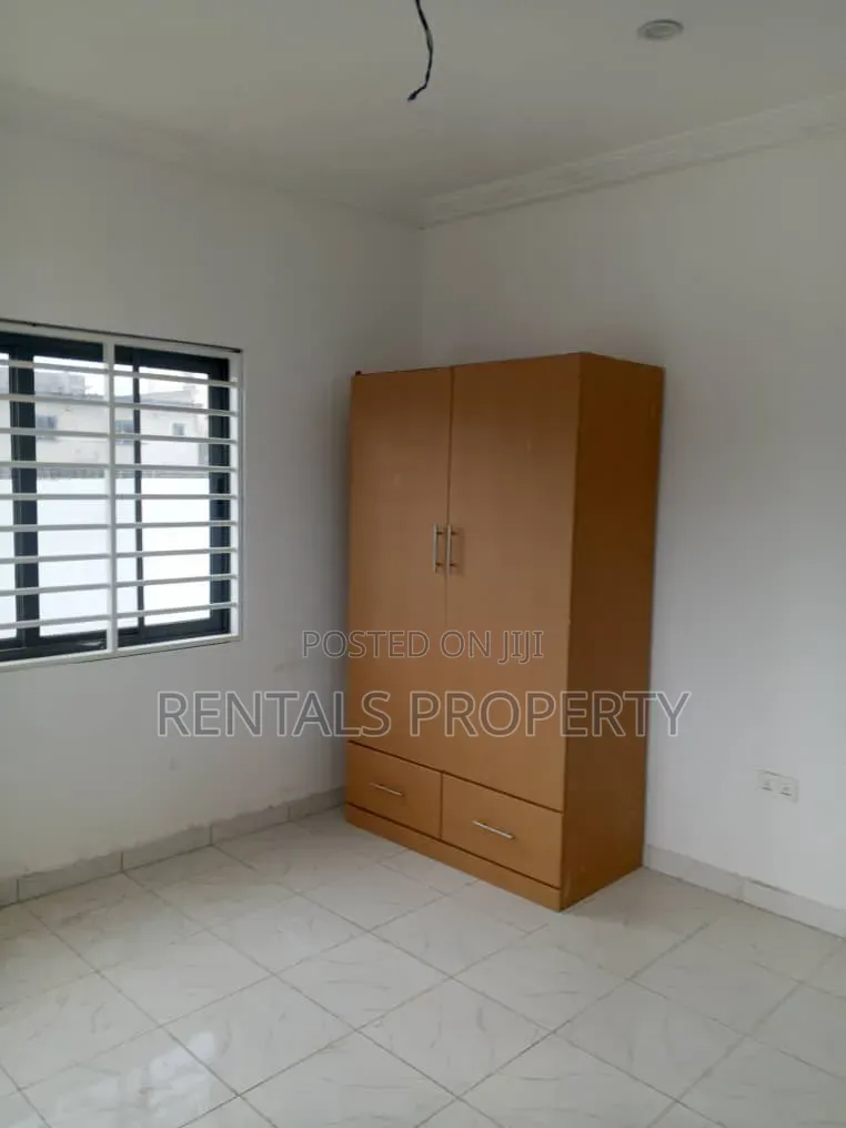 4bdrm Mansion in Frafraha for rent