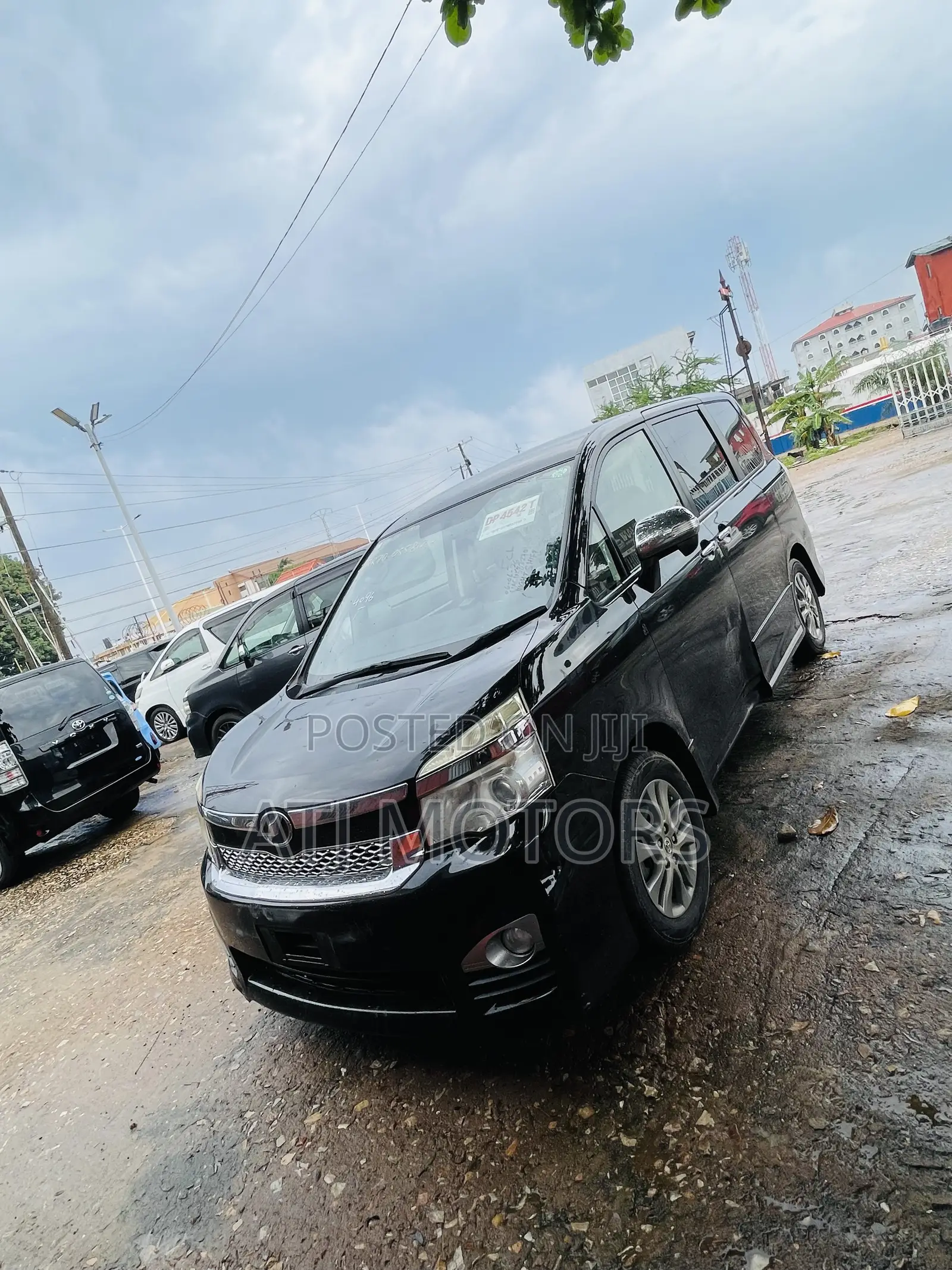 Toyota Voxy 2013 Black