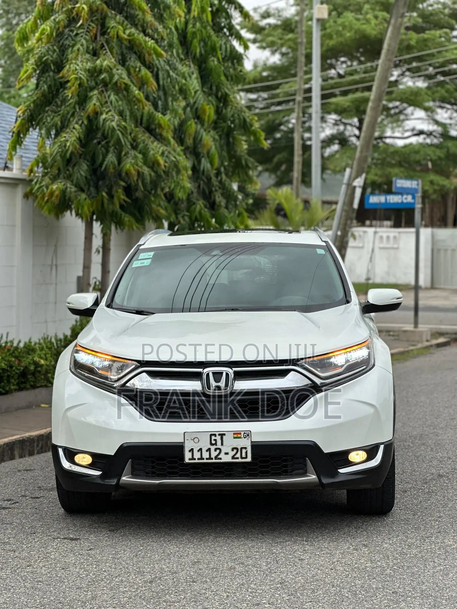 Honda CR-V Touring AWD 2018 White
