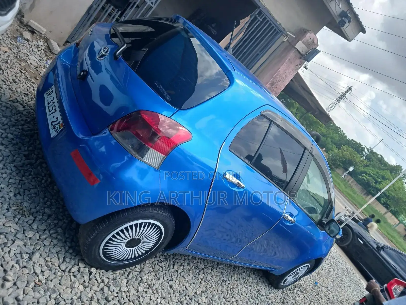 Toyota Vitz 1.3 FWD 3dr 2010 Blue