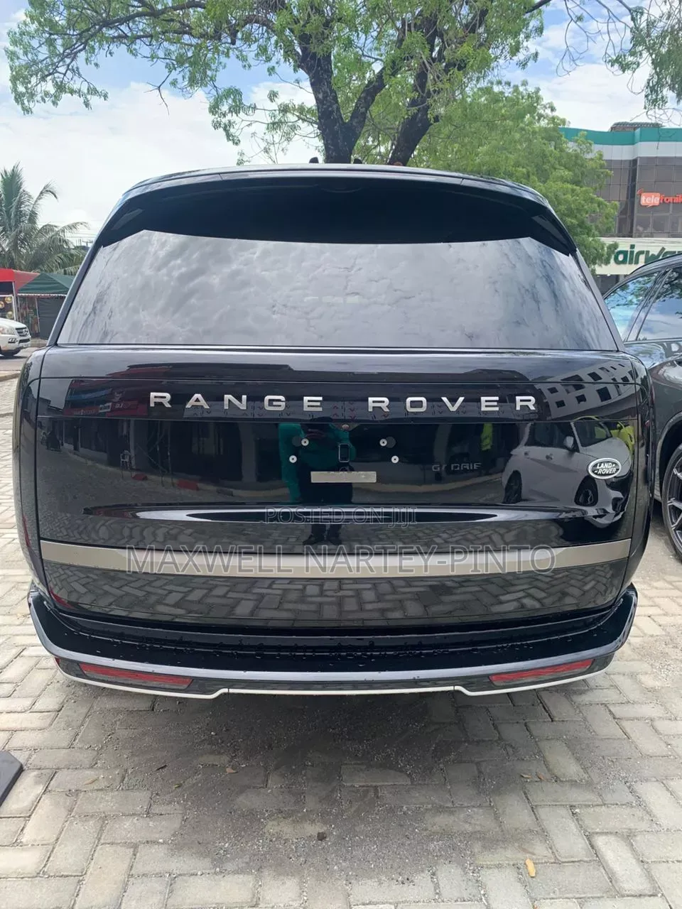 Land Rover Range Rover 2024 Black