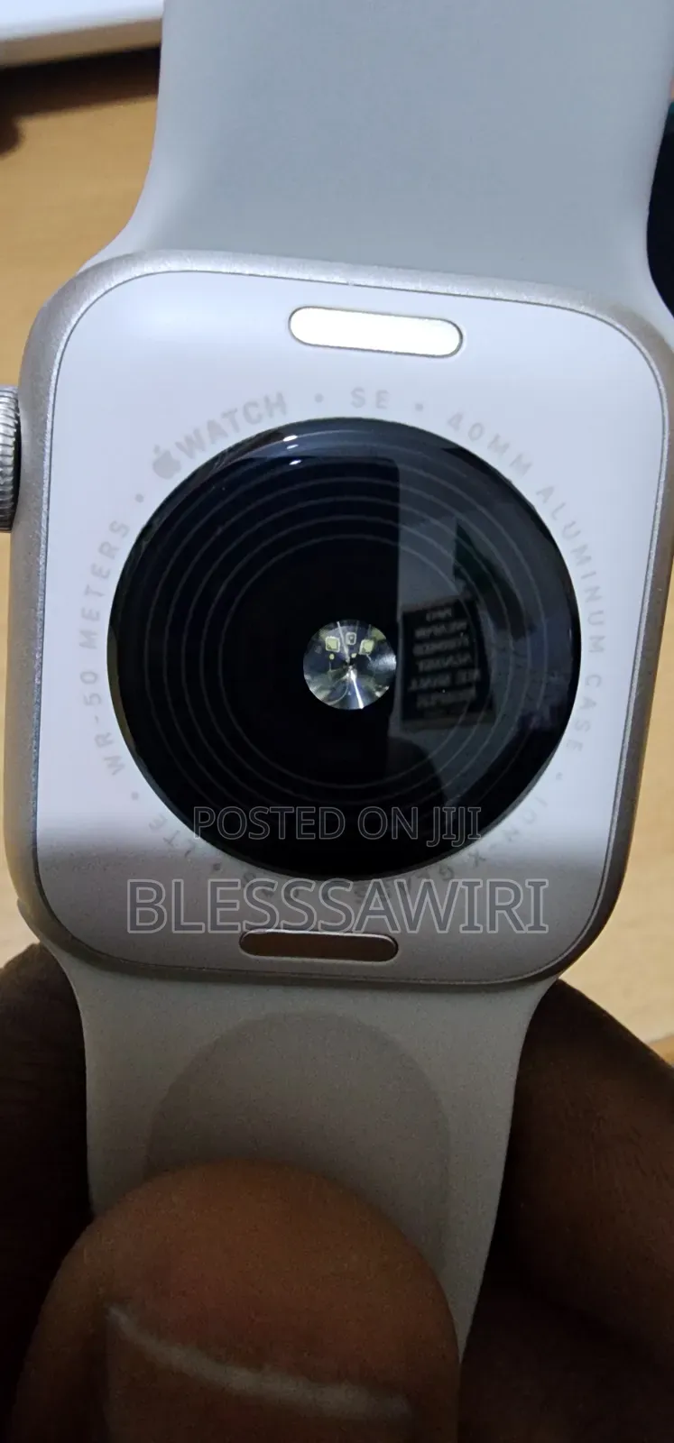 Apple Watch Series Se 2nd Gen 40mm GPS + Cellular 97% Battery Health