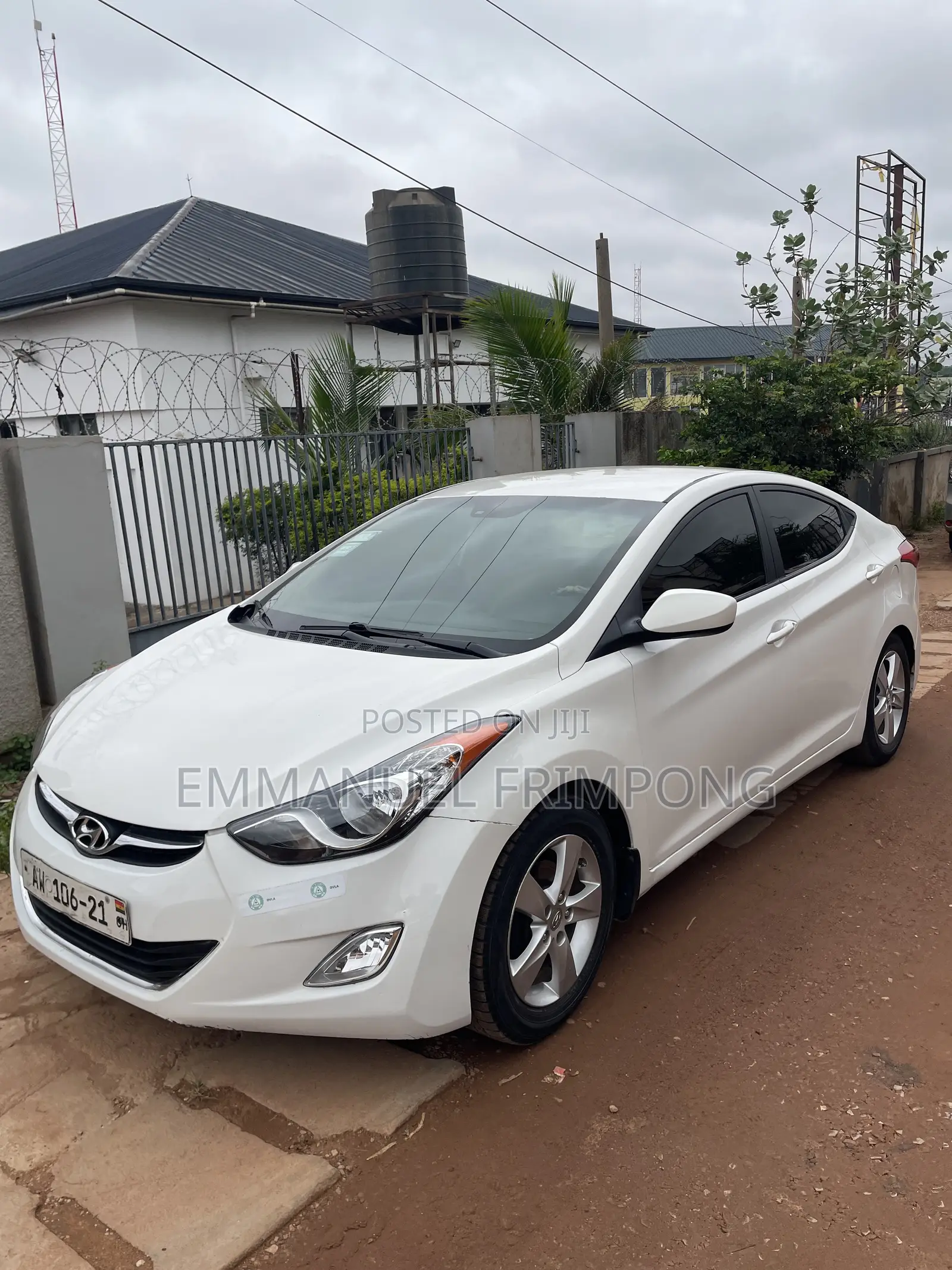 Hyundai Elantra 2013 White