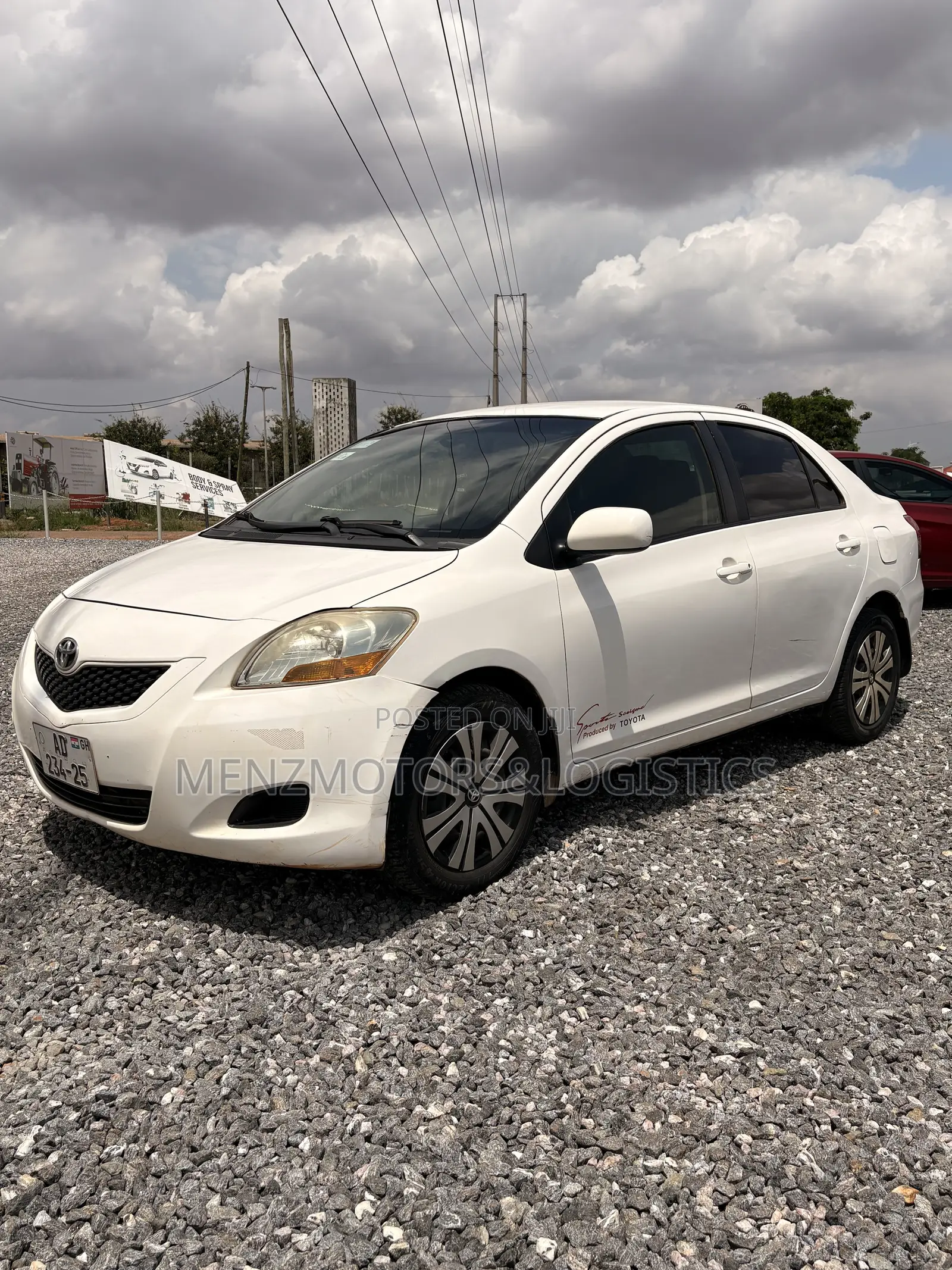 Toyota Yaris 2012 White