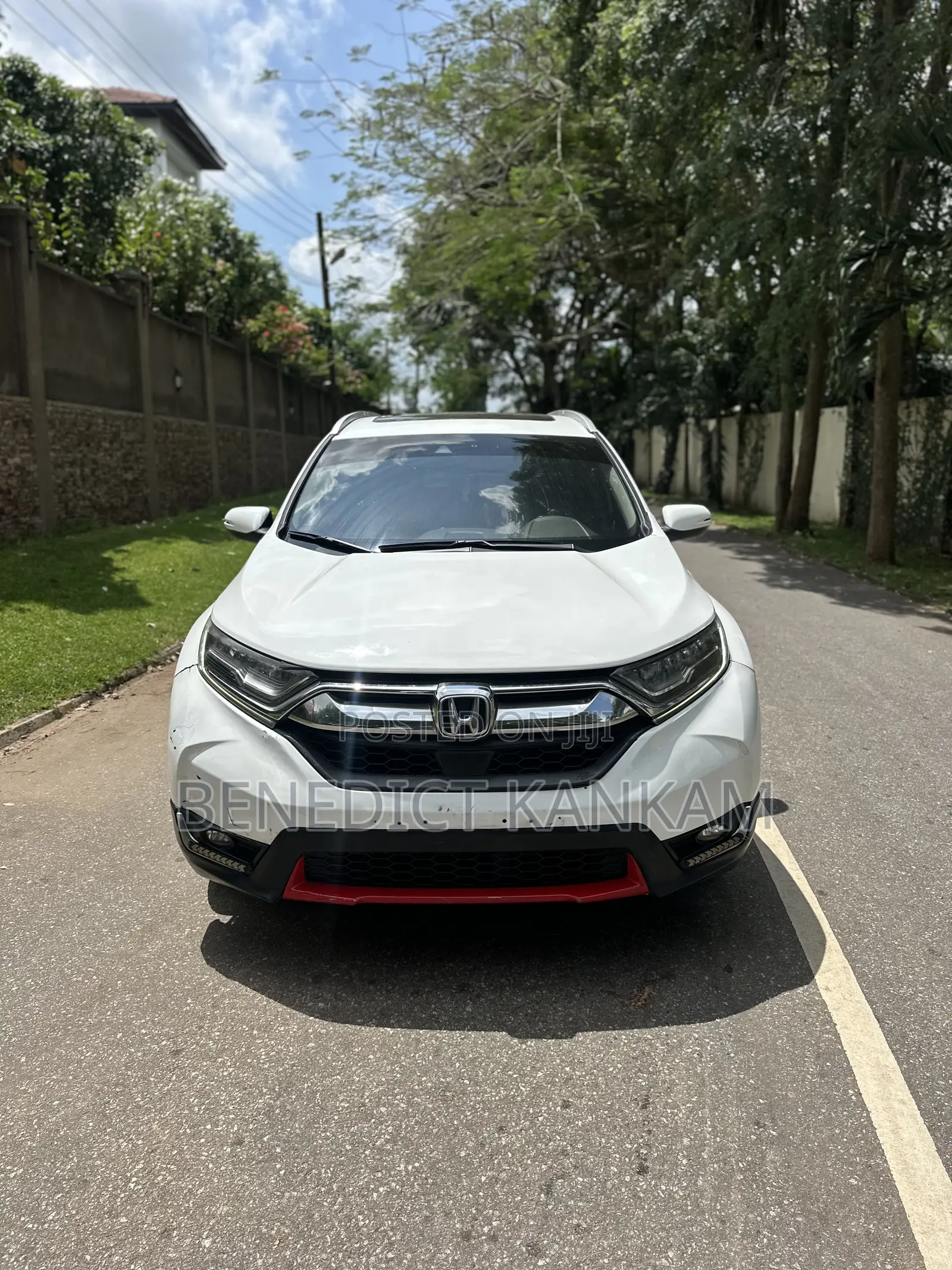 Honda CR-V Touring AWD 2019 White
