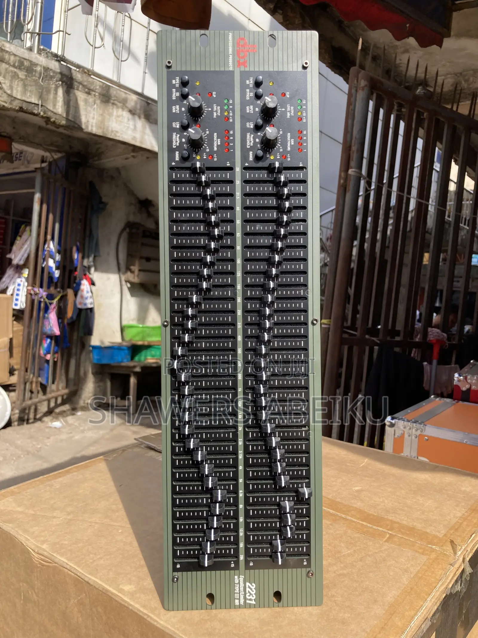 DBX 2231 Double Equalizer