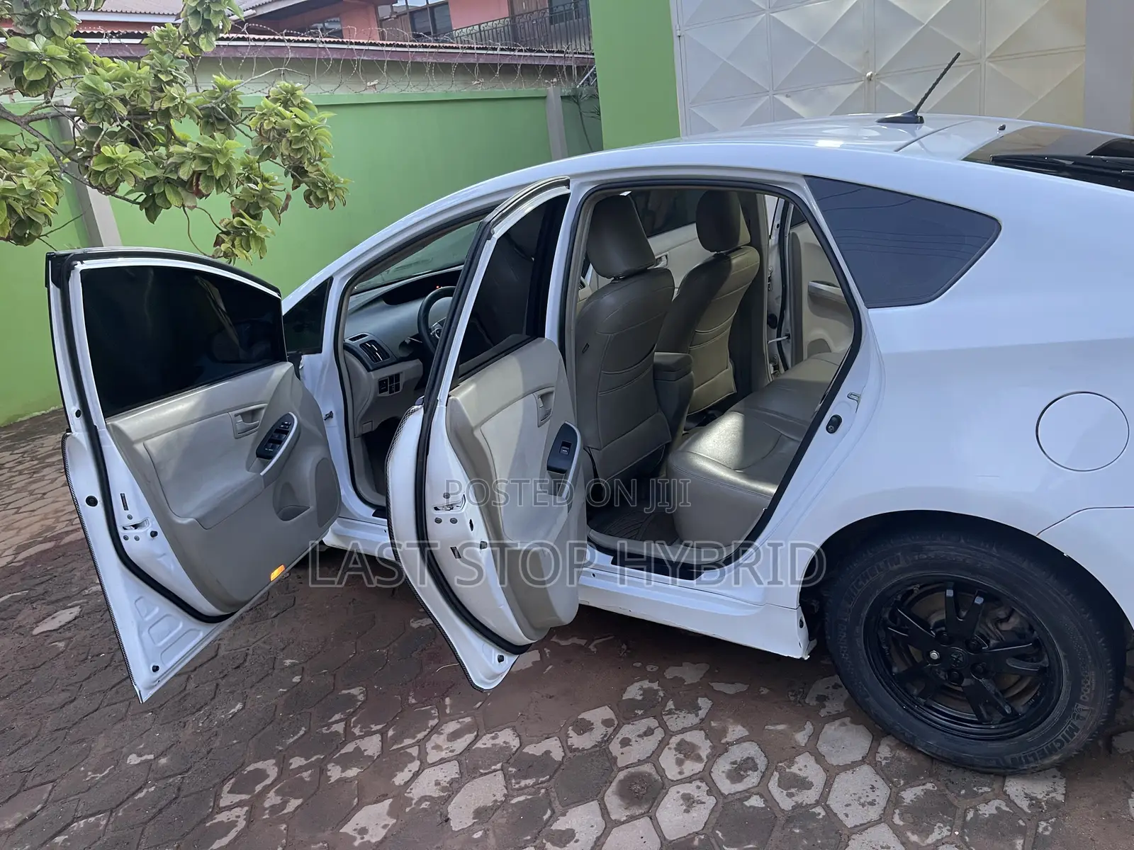 Toyota Prius III 2010 White