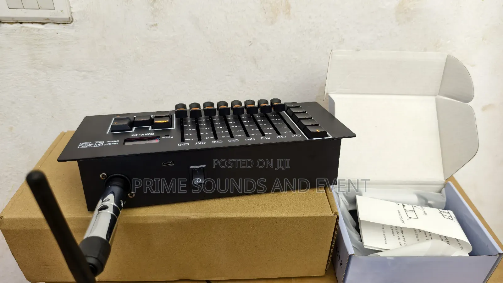 Battery Powered DMX Console