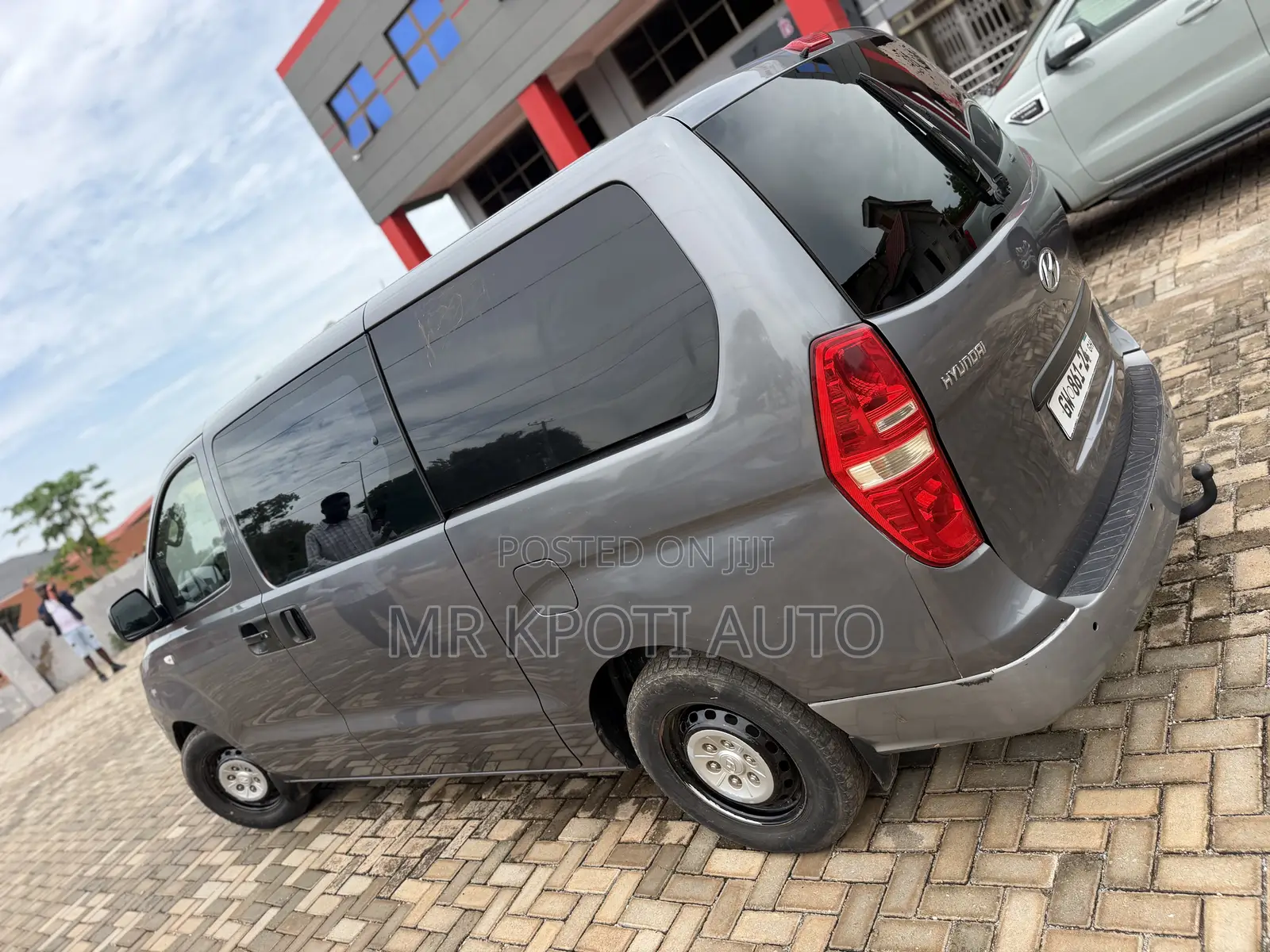 Hyundai H1 2015 Grey