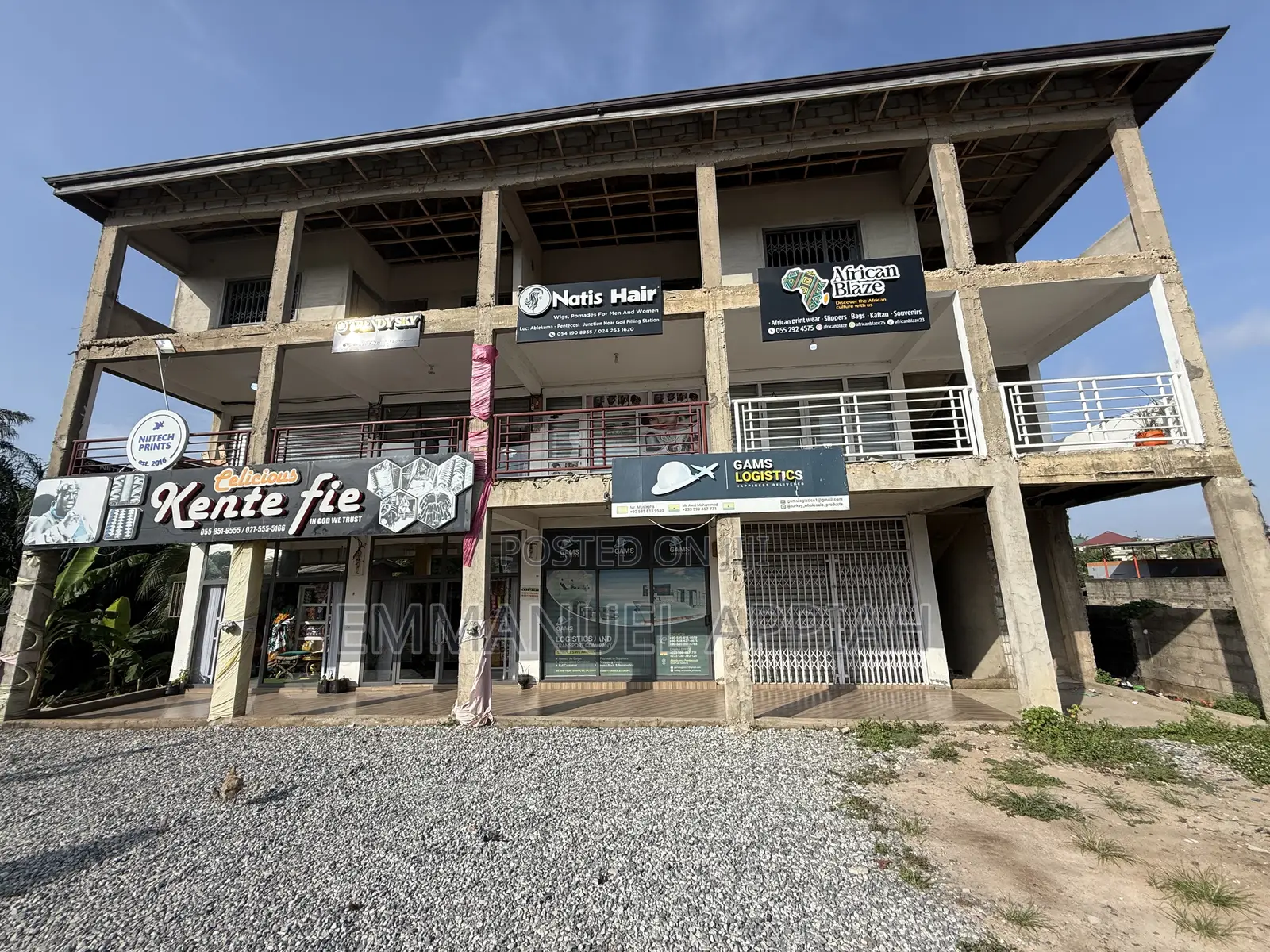 Double Shop for Rent at Ablekuma