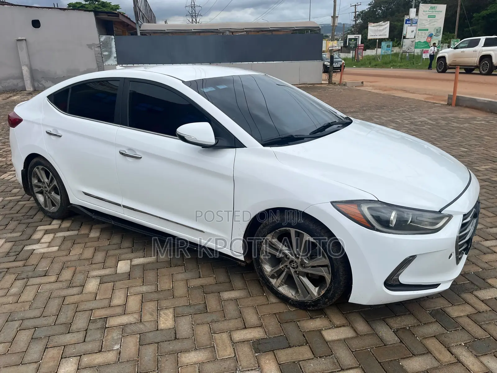 Hyundai Elantra 2018 White