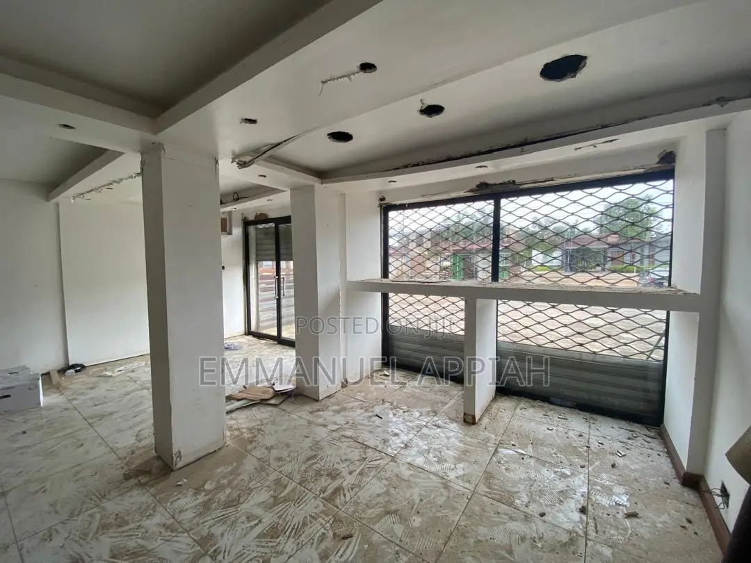 Double Shop for Rent at Achimota