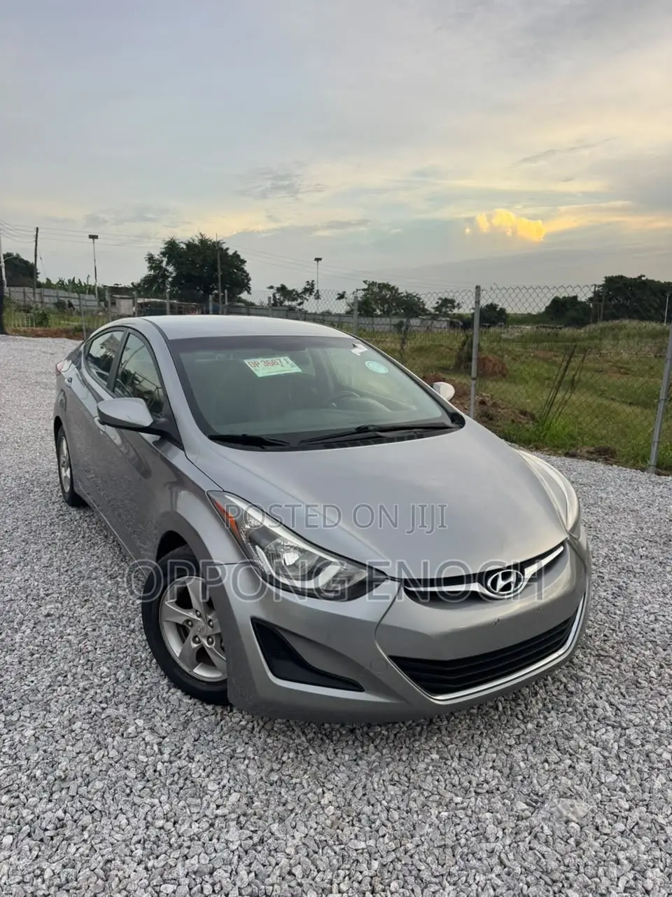 Hyundai Elantra SE Sedan FWD (1.8L 4cyl 6A) 2016 Red