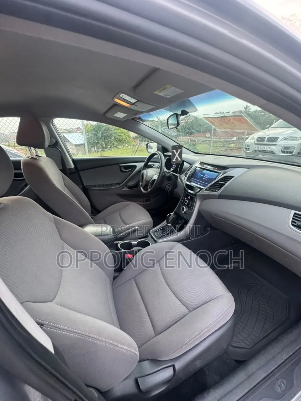 Hyundai Elantra SE Sedan FWD (1.8L 4cyl 6A) 2016 Red
