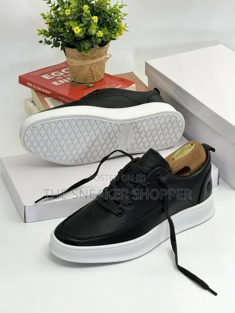 Tim’S Casual Black and Under White